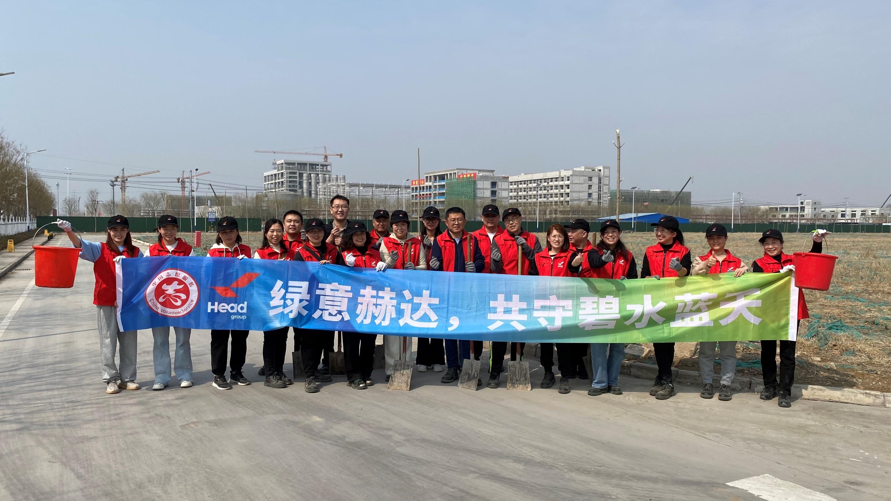 绿意j9国际厅，共守碧水蓝天——j9国际厅集团植树节公益活动圆满结束